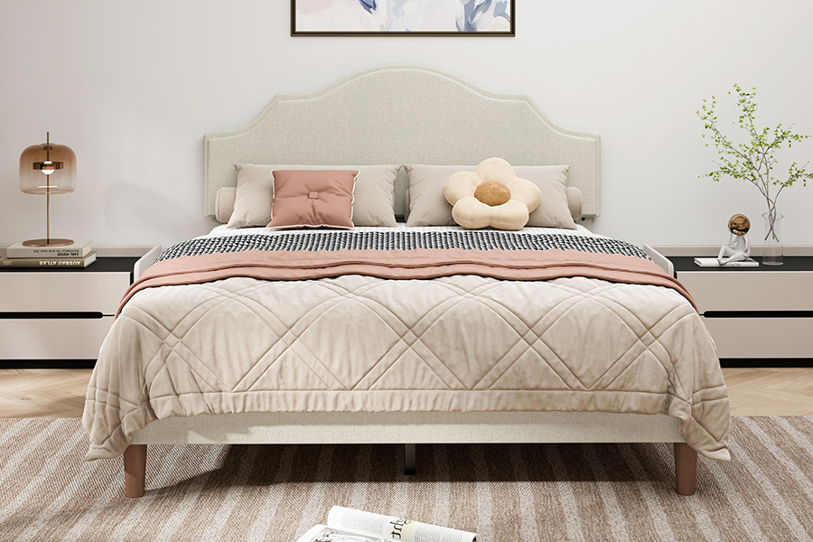 N21 Vysoce kvalitní čalouněná postel z béžové látky Queen Size