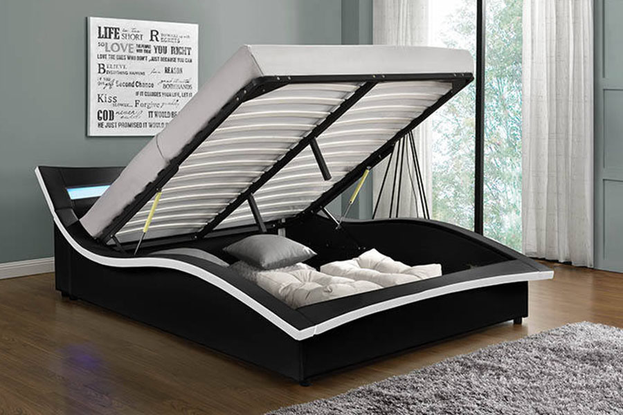 1877 Luxusní PU kůží LED čalouněný rám postele