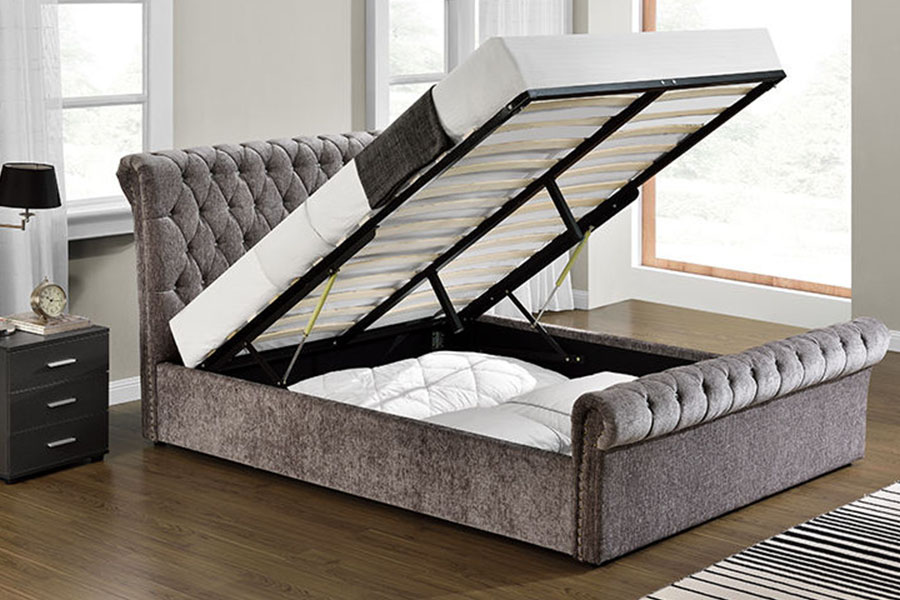 Osmanská úložná postel z drceného sametu 1153G Chesterfield